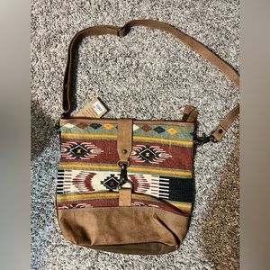 Brand New Clea Ray Purse